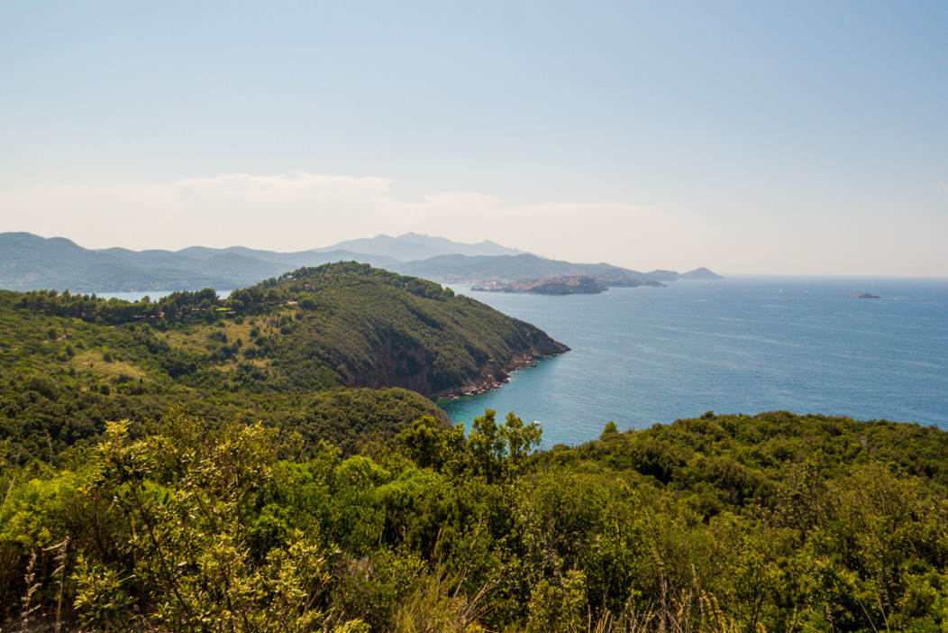 panorama trekking elba