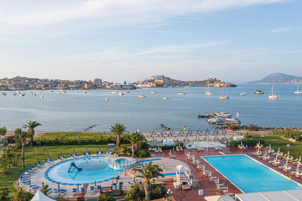 Hotel con piscina Elba