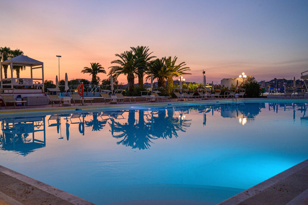 hotel-airone-isola-elba-family-hotel-piscina4